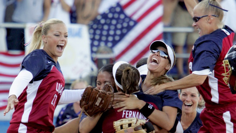 image of 2004 Women's Olympic Softball